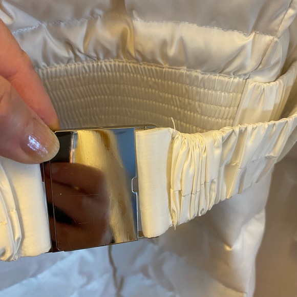 White Winter Down and feather filled coat ( with style) size small (8) - Picture 7 of 8